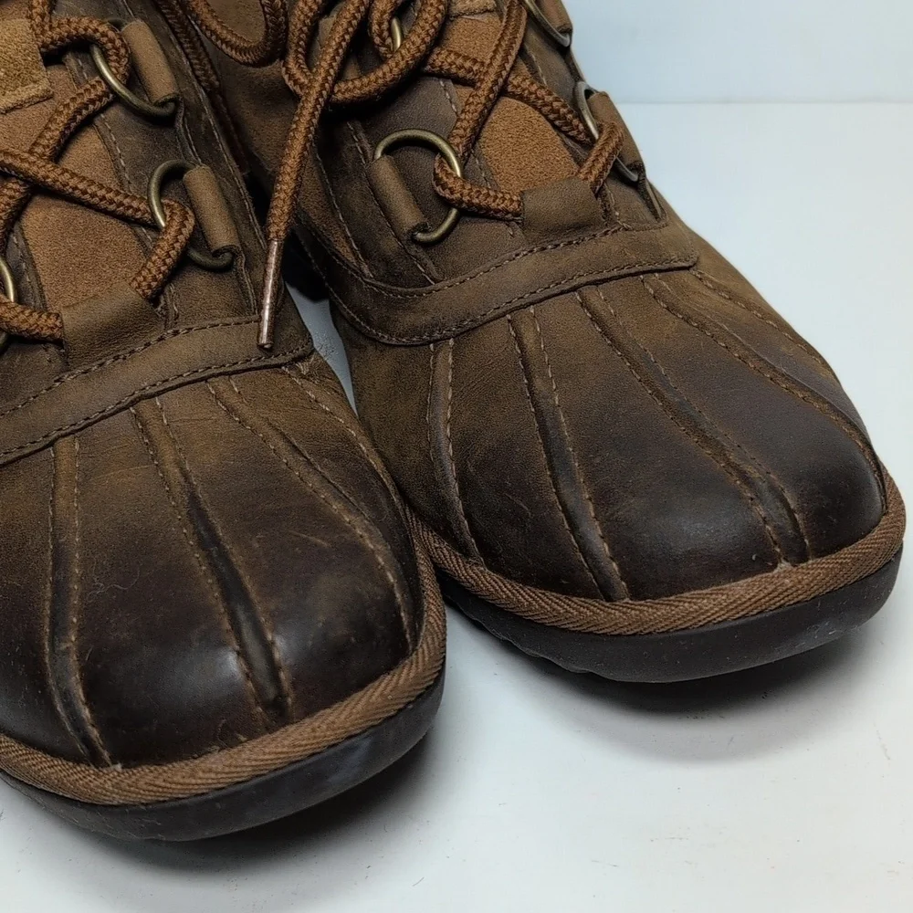 UGG Heather lace up bootie boots women's size 9 EU 40